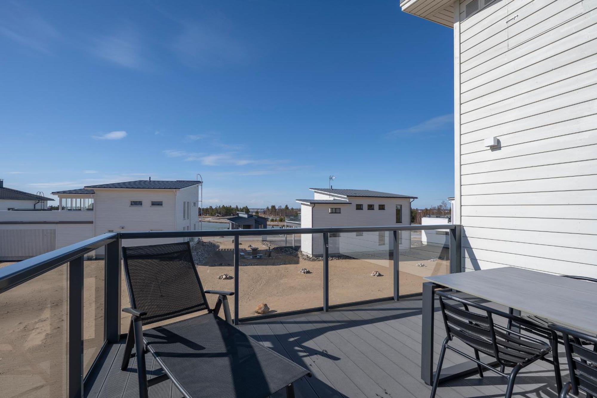Villa Seaside By Paradise - Uusi Korkeatasoinen Huvila Hiekkasaerkaet Kalajoki